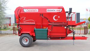 Double Horizontal Auger Feed Mixer - R8